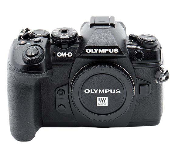 usato Olympus Em-1 II corpo