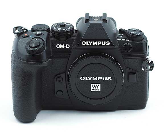 usato Olympus Em-1 II corpo
