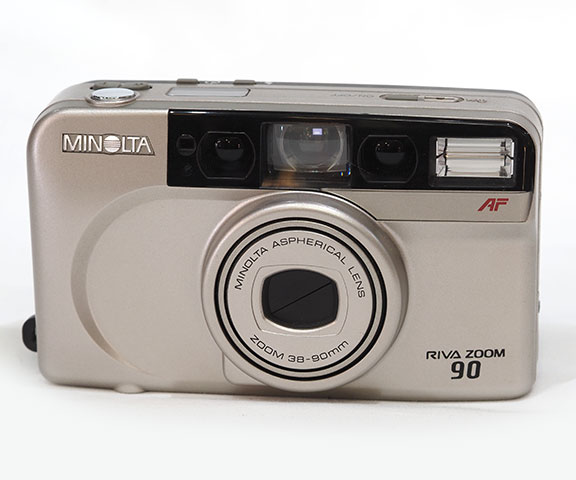 Minolta riva zoom 90