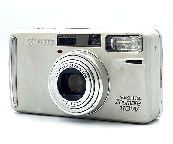 Yashica Zoomate 110 W